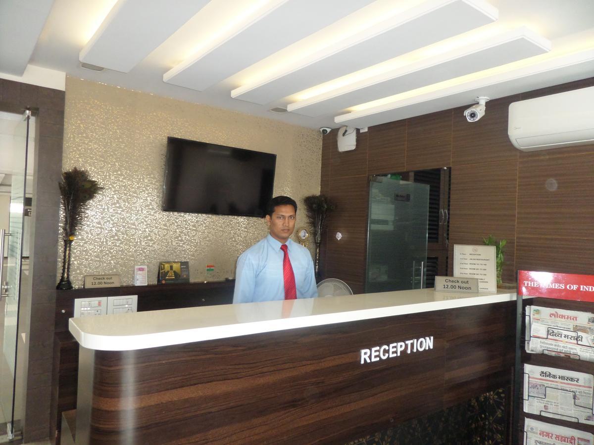 Hotel Raj Palace Ahmednagar Exterior foto