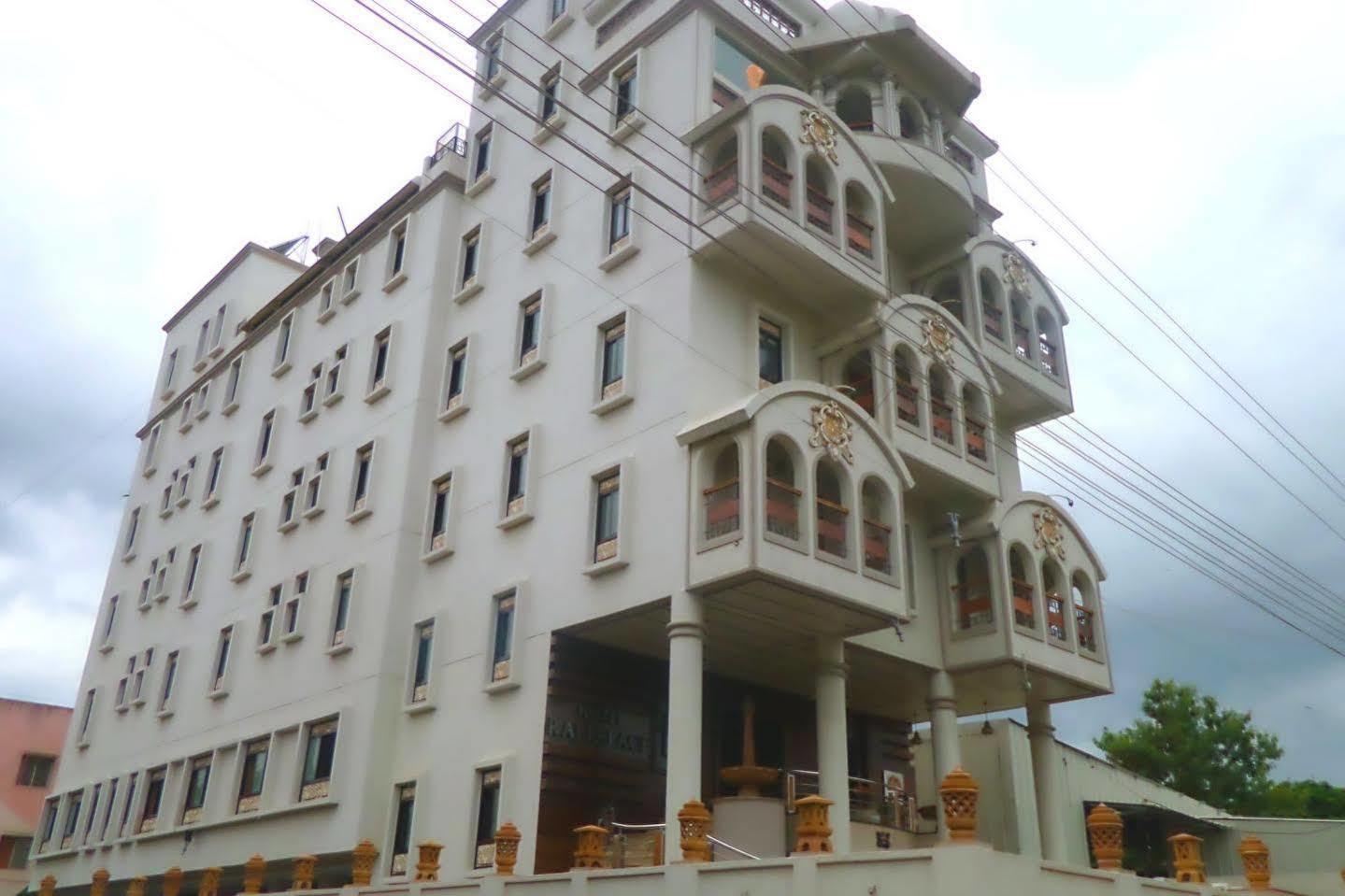Hotel Raj Palace Ahmednagar Exterior foto